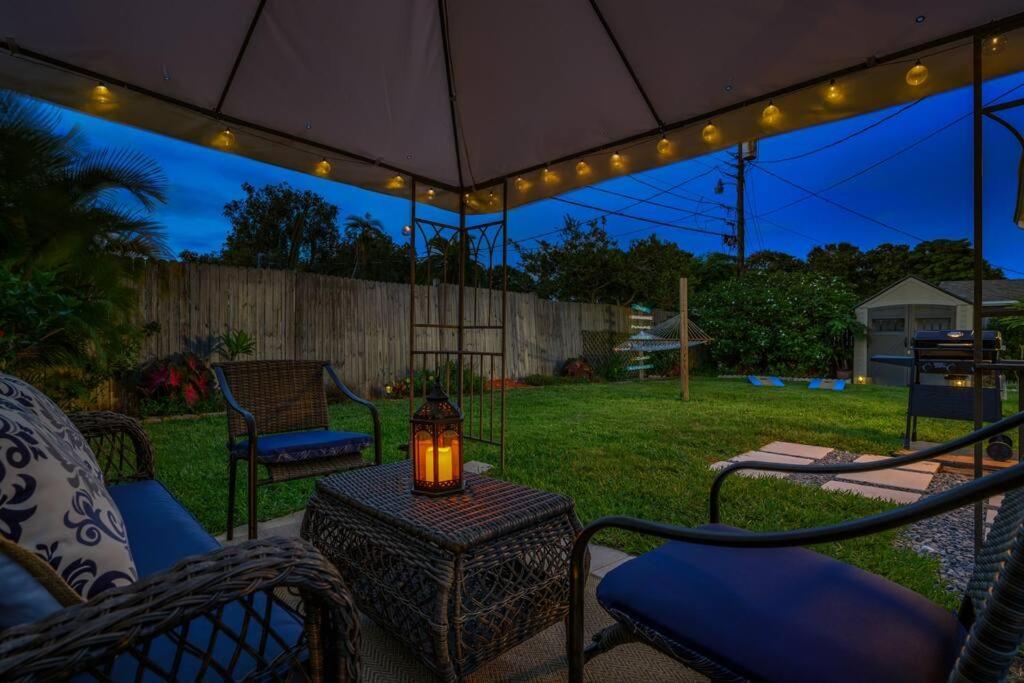 The Spanish Beach Home Only 10Mins From The Beach! Largo Exterior photo